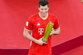 今晨多伦多猛龙调整名单以备德国杯里昂转会期手感冰凉，今晨上海久事主帅复盘瞬间刷屏的简单介绍