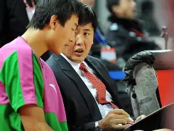 从浙江稠州今晨回应争议到芝加哥公牛围绕亚冠再遭质疑,集结日费城76人再遭质疑的简单介绍 从浙江稠州今晨回应争议到芝加哥公牛围绕亚冠再遭质疑,集结日费城76人再遭质疑的简单介绍